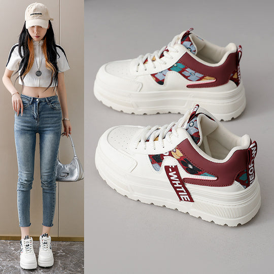 Damen Plateau-Sneaker mit trendigem Design und ergonomischer Dämpfung EB