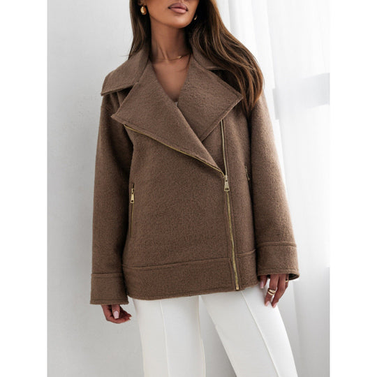 Damen elegante flauschige Bikerjacke mit goldenen Reißverschlussdetails EB