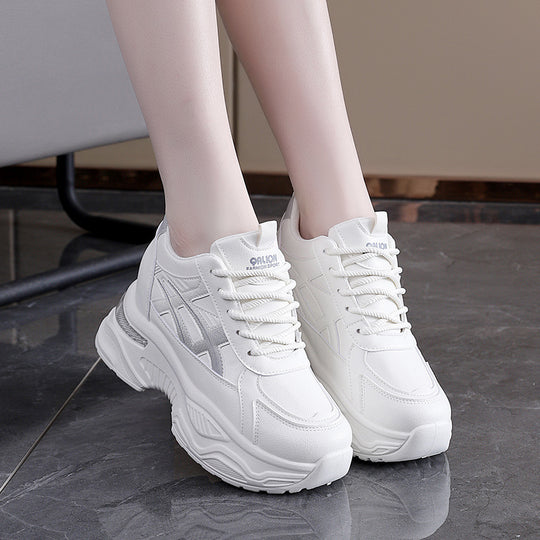 Damen Chunky Sneakers mit dämpfender Sohle und trendigem Design EB