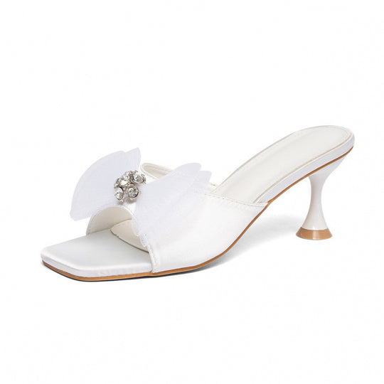 Damen Mules mit zierlicher Schleifenverzierung und eleganten Details EB