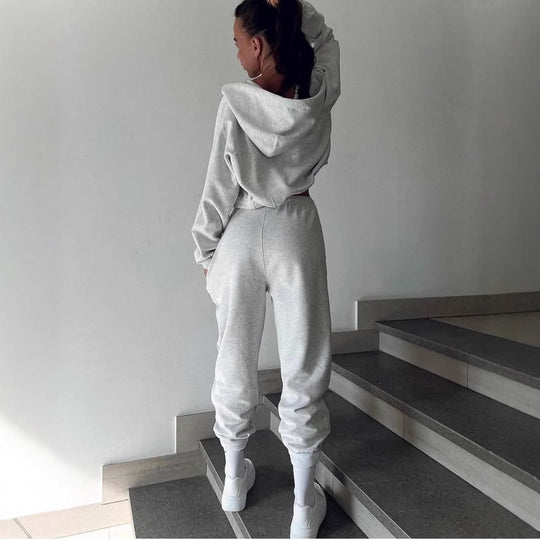 Damen kurzes Reißverschluss-Hoodie mit elastischem Bund und High-Waist Jogginghose aus Baumwollmix EB