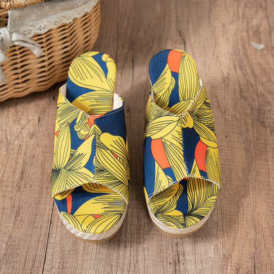 Damen Plateau-Mules mit floralem Design und bequemer Sohle EB