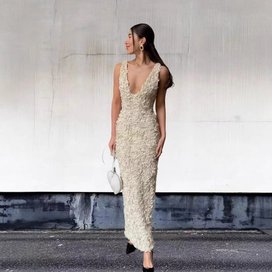 Damen Exquisites Abendkleid mit floralem Design und tiefem Ausschnitt EB