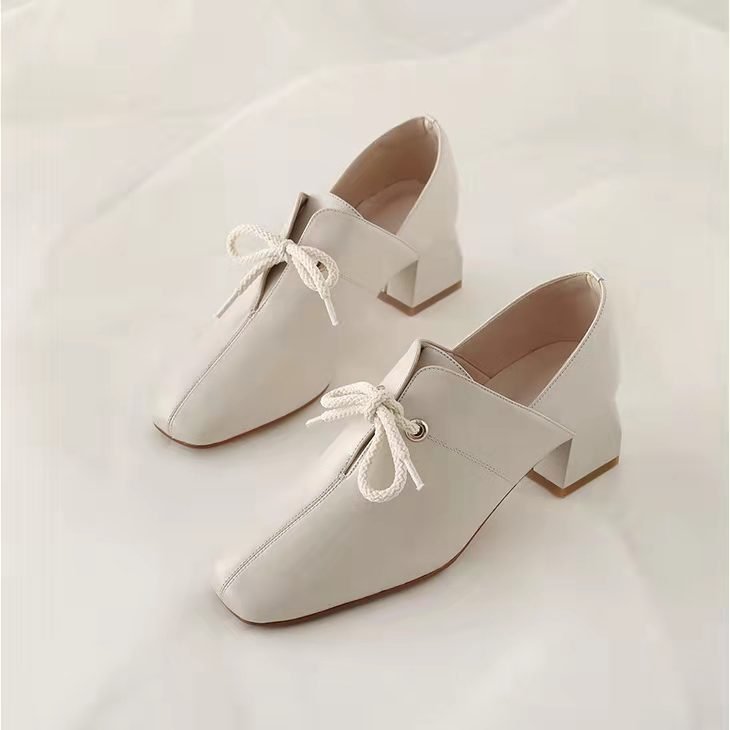 Damen elegante Schnürschuhe mit eckiger Zehenpartie und modischem Absatz EB