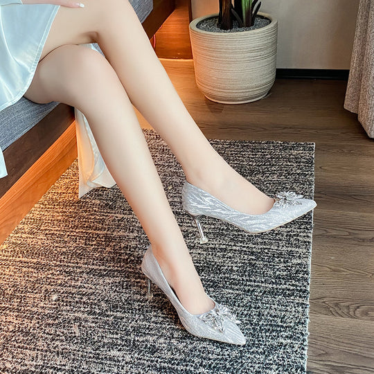 Damen Elegante High Heels mit funkelndem Schmuckdetail EB