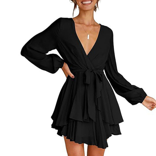 Damen gerafftes Wickelkleid mit tiefem V-Ausschnitt stufigem Volantrock und Bindegürtel Eichborn Berlin