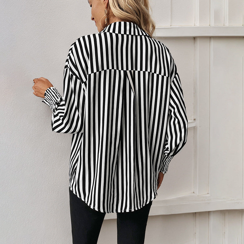 Damen gestreifte Bluse im lässigen Oversized-Stil EB