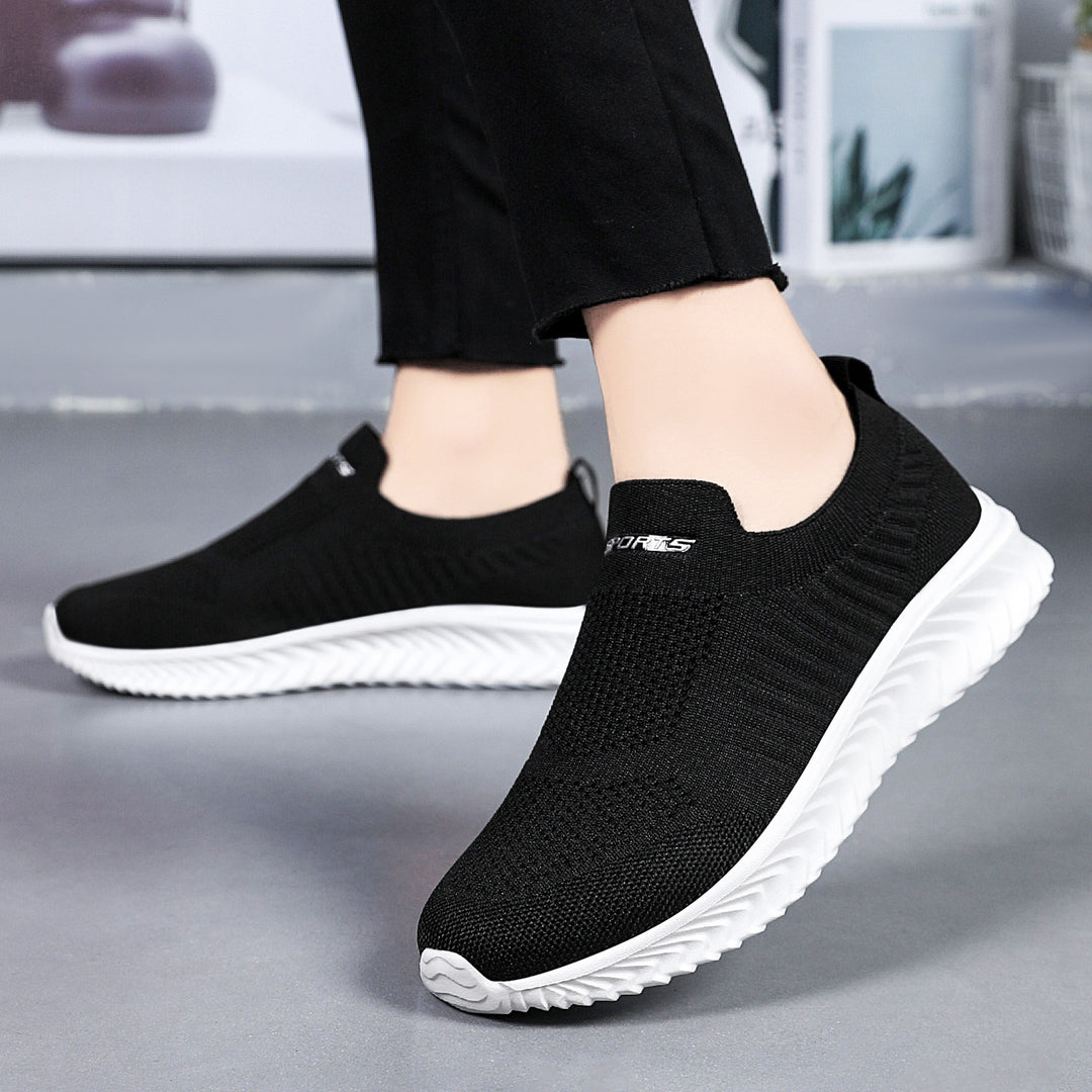 Damen Luftige Slip-On Sneakers mit flexiblem Strickoberteil EB