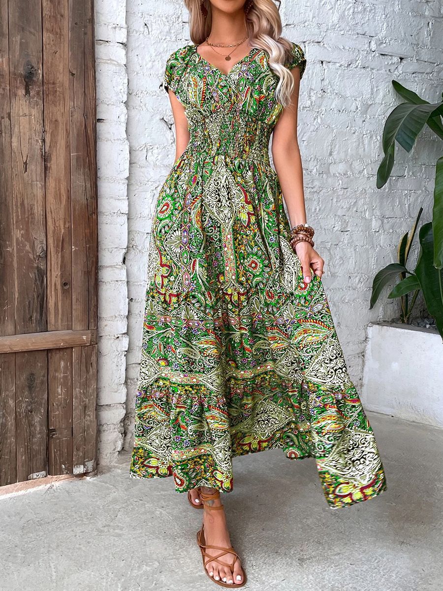Damen Elegantes Maxikleid mit Floral- und Smock-Detail EB
