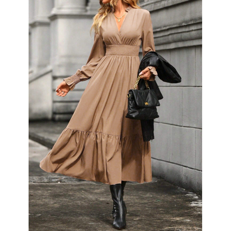 Damen Maxikleid mit schwingendem Rock und elastischem Tailleneinsatz EB