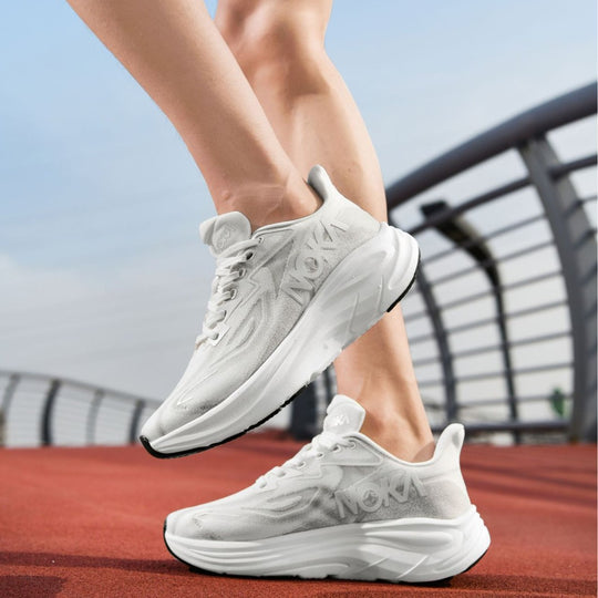 Unisex gedämpfte Hohlkern-Roadrunning Schuhe mit atmungsaktivem Strickoberteil und ergonomischer Plateau-Zwischensohle EB