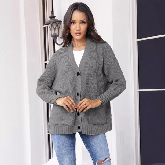 Damen Strickjacke mit großen Taschen und klassischem Knopfverschluss EB