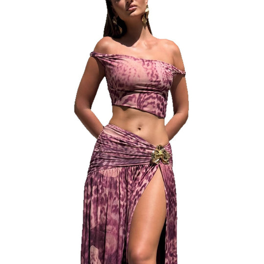 Damen Kleidungsset im stylischen Off-Shoulder-Design mit Raffungen und einzigartigem Muster EB