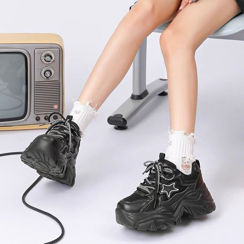 Damen Komfortable Chunky Sneakers mit einzigartigem Stern-Design EB