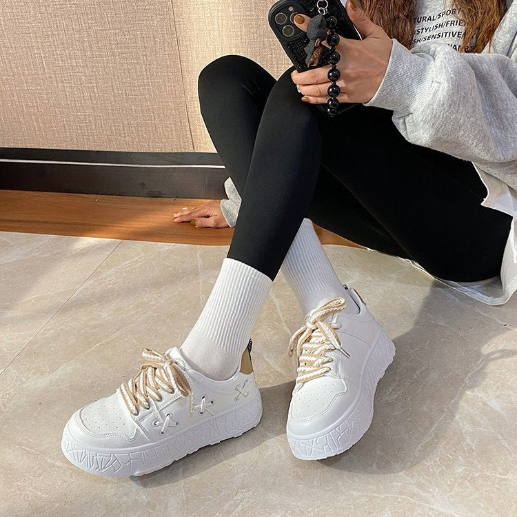 Damen Sportliche Sneakers mit atmungsaktivem Obermaterial und trendigem Design EB