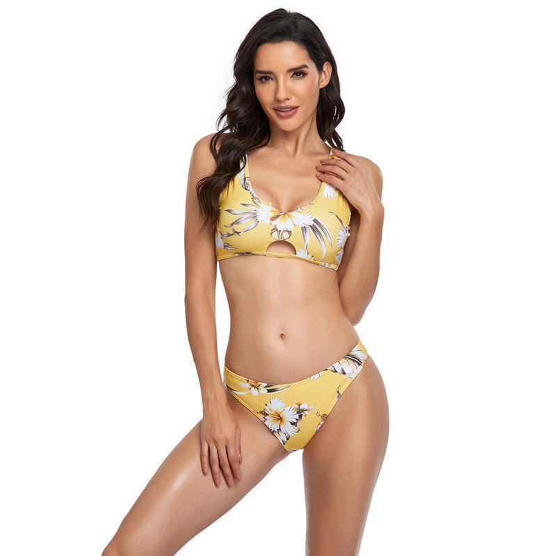 Damen Bikini-Set mit floralem Design und modernem Cut-Out EB