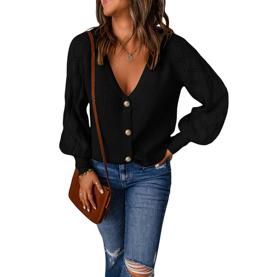 Damen Strickjacke mit romantischem Rippmuster und eleganten Knopfdetails EB