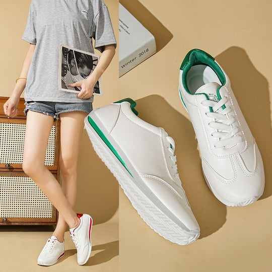 Damen Sneaker mit leichter Keilsohle und kontrastfarbenem Fersenpatch EB