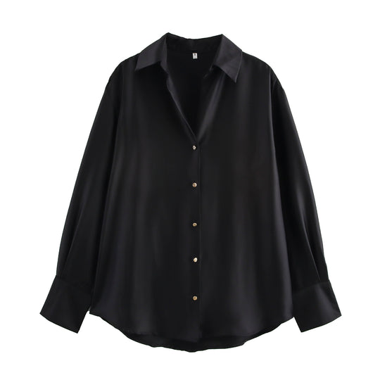 Damen nan oversized Satinbluse mit Hemdkragen, verlängerten Manschetten und abgerundetem Saum EB