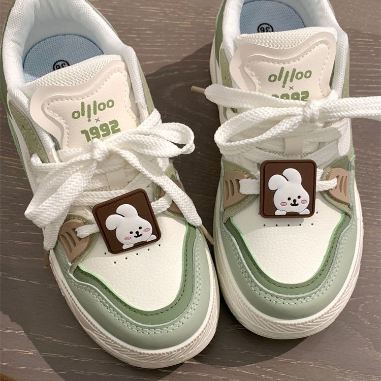 Damen Sneakers mit einzigartigen Tierapplikationen und atmungsaktiver Sohle EB