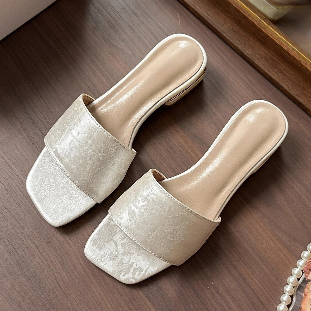 Damen Bestickte Brokat‑Mules mit quadratischer Zehenpartie und niedrigem geformtem Blockabsatz EB