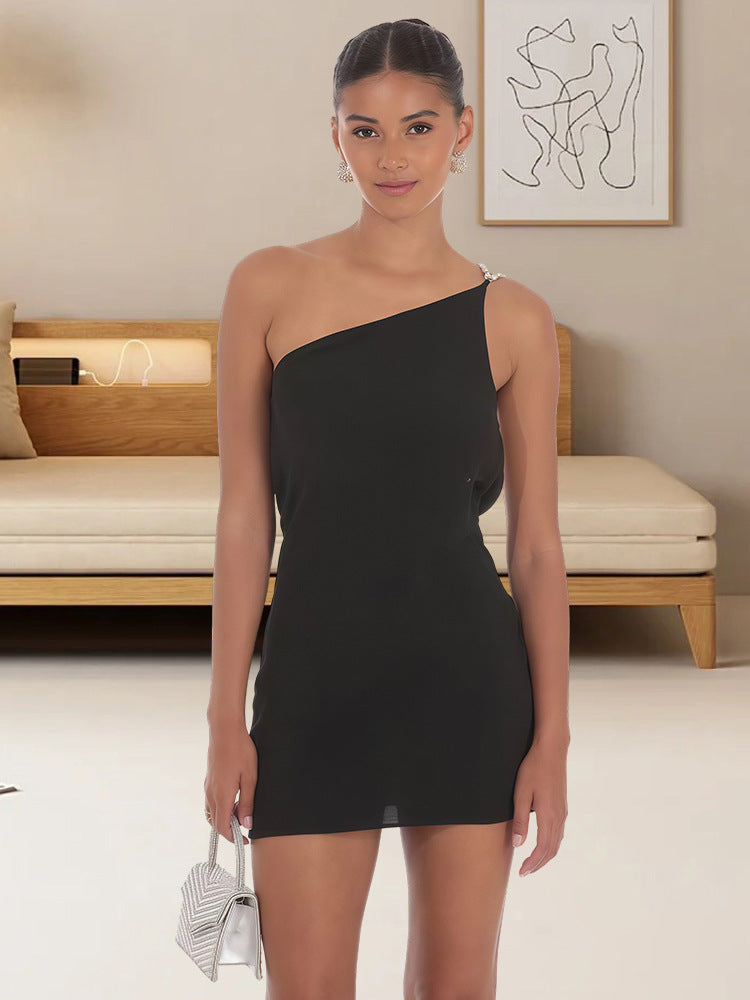 Damen Asymmetrisches Minikleid mit betontem One-Shoulder-Design und funkelnden Details EB