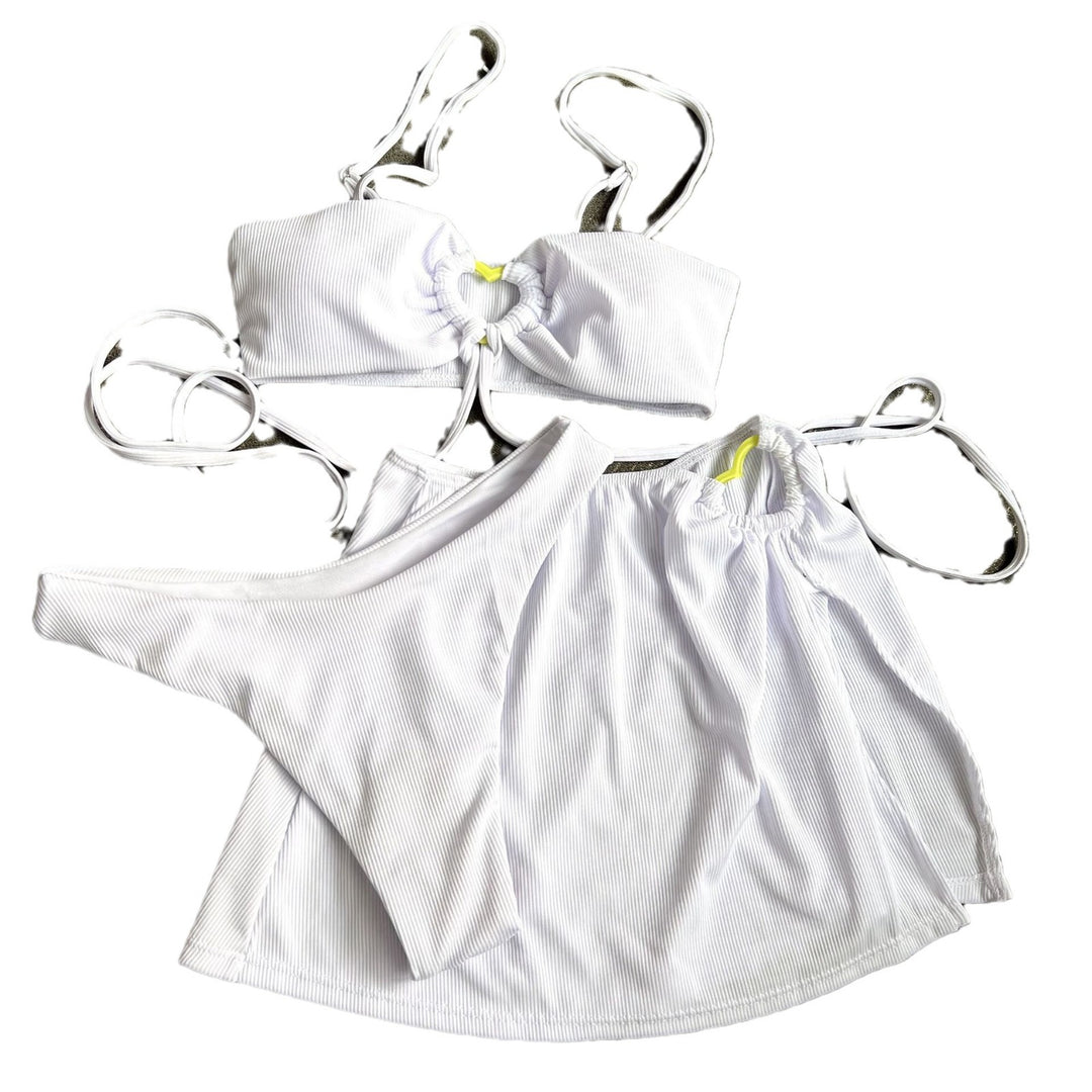 Damen Sportlicher Bikini mit Bandeau-Oberteil und lässigem Rock EB