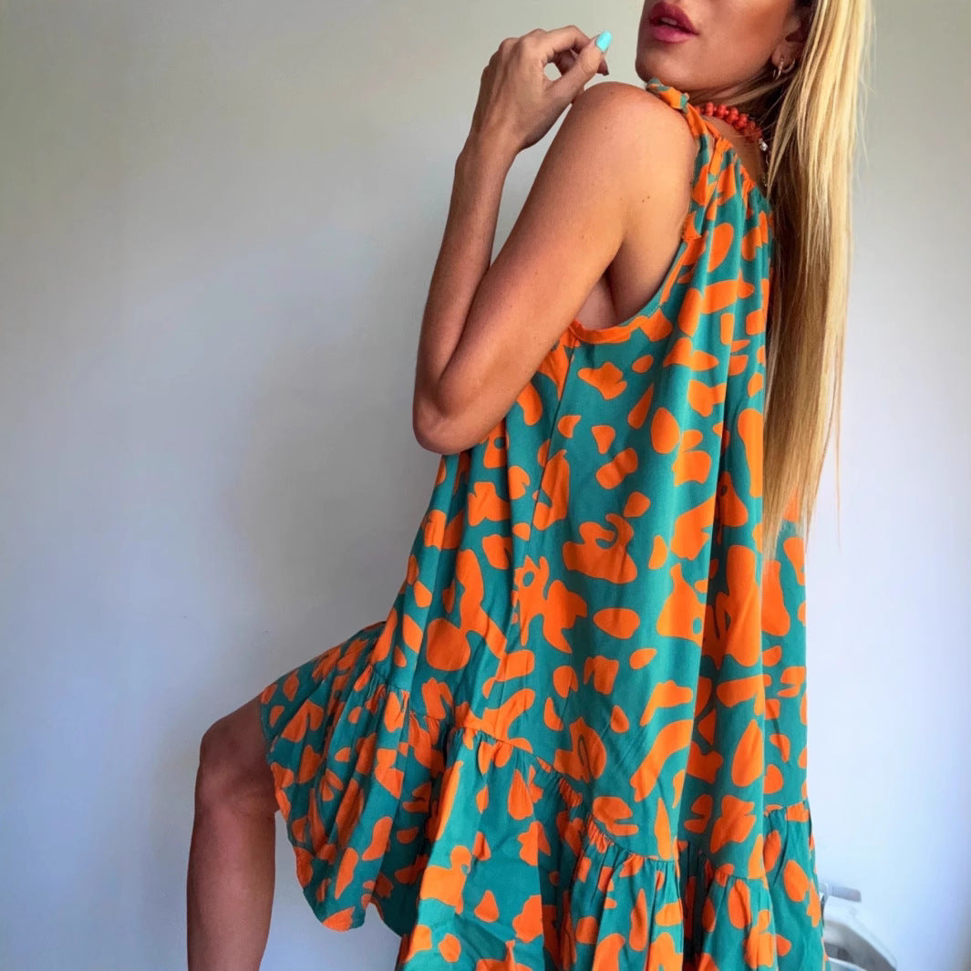 Damen Luftiges Sommerkleid mit asymmetrischem Saum und voluminösen Falten EB