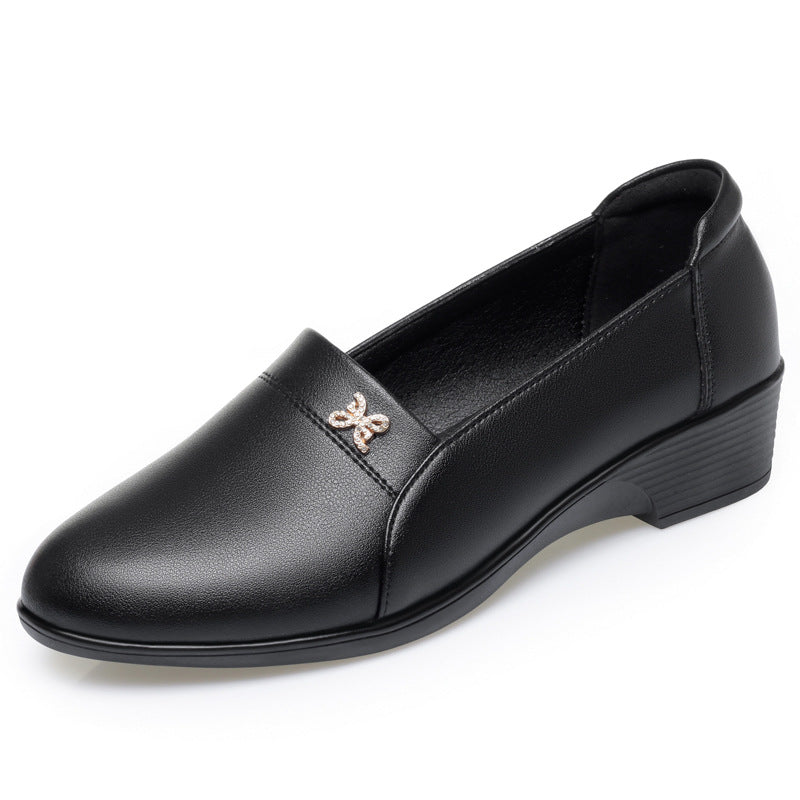 Damen elegante Slipper mit modischem Schmuckdetail und bequemer Sohle EB