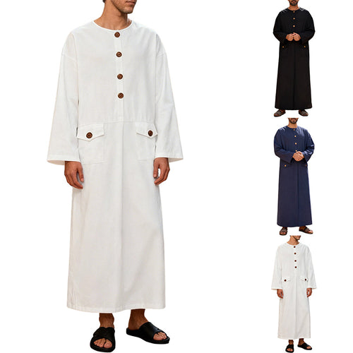 Herren nan langes minimalistisches Gewand mit Rundhalsausschnitt durchgehender Knopfleiste und aufgesetzten Pattentaschen EB
