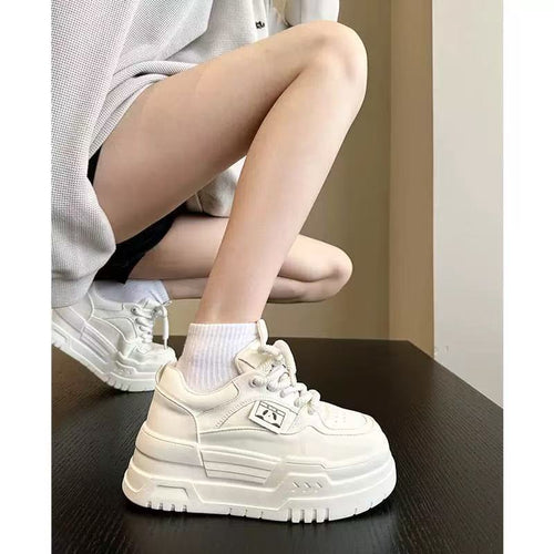 Damen Chunky Sneakers mit innovativem Dämpfungssystem und atmungsaktiver Oberfläche EB