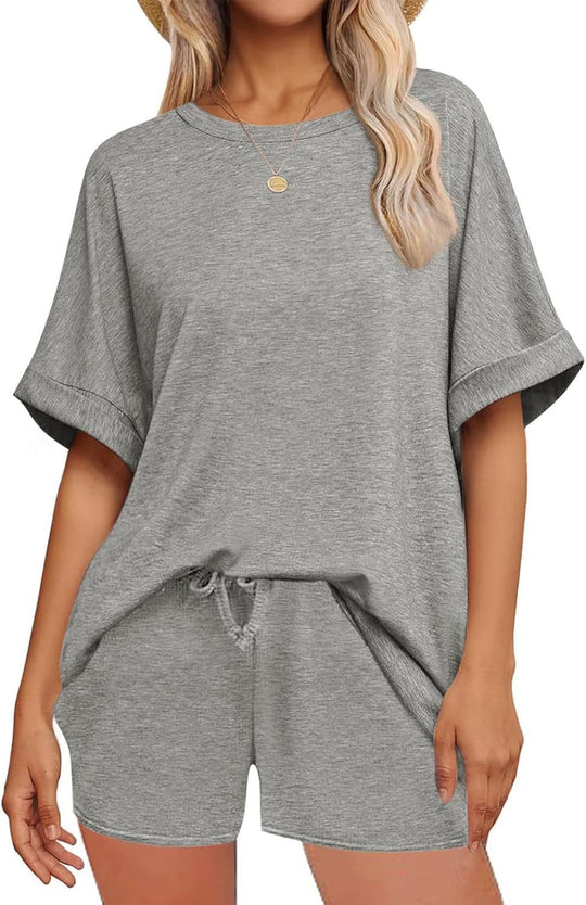 Damen lässiges Freizeit-Set mit oversize T-Shirt und Shorts EB