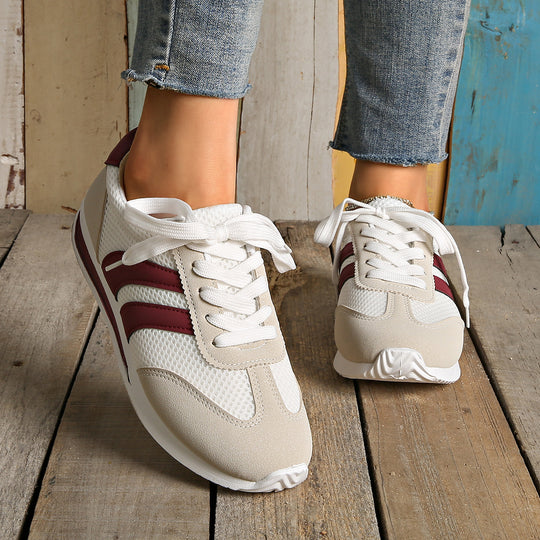 Damen Sportliche Sneaker mit atmungsaktiver Mesh-Konstruktion und modischen Akzenten EB