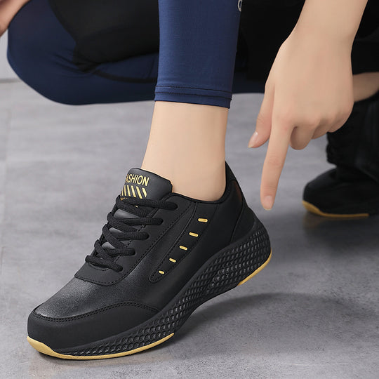 Damen Sportliche Sneakers mit atmungsaktivem Mesh-Obermaterial und rutschfester Sohle EB