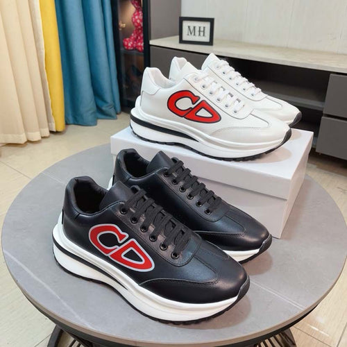 Damen Sportliche Sneakers mit dämpfender Laufsohle und ergonomischem Design EB