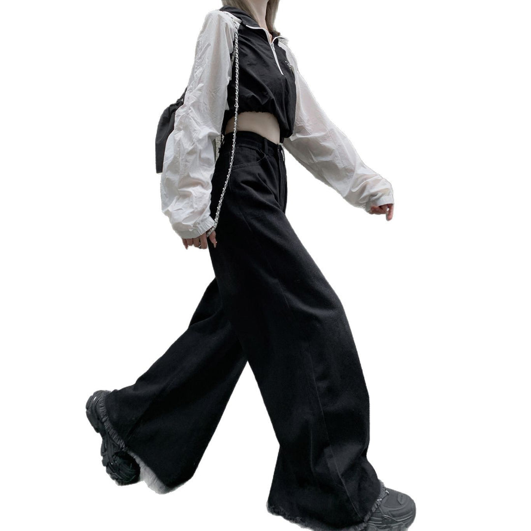 Damen Weit geschnittene Jeans mit modischem Saum EB