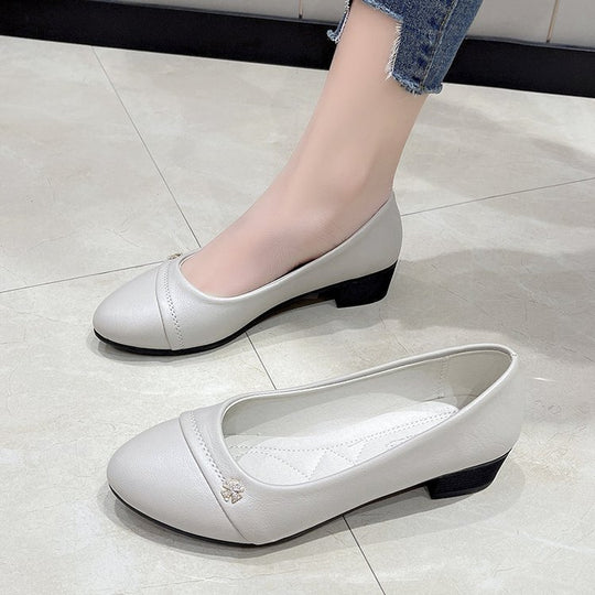 Damen elegante Ballerinas mit modischem Schmuckdetail EB