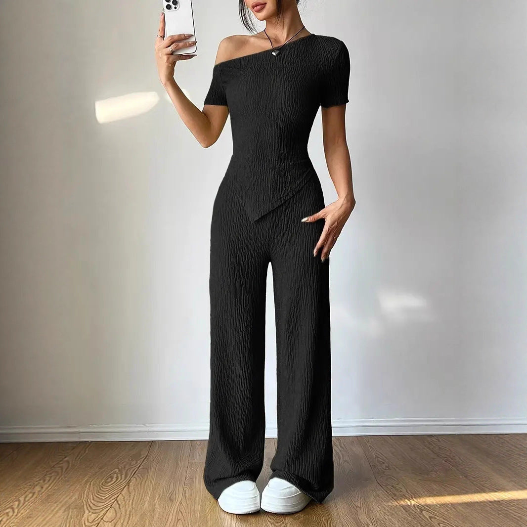 Damen Eleganter Jumpsuit mit asymmetrischem Schnitt und Raffungen EB