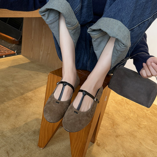 Damen Elegante Ballerinas mit modischem Riemchen aus weichem Veloursleder EB