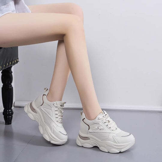 Damen Sportliche Chunky Sneakers mit atmungsaktiver Mesh-Oberfläche und gepolsterter Sohle EB