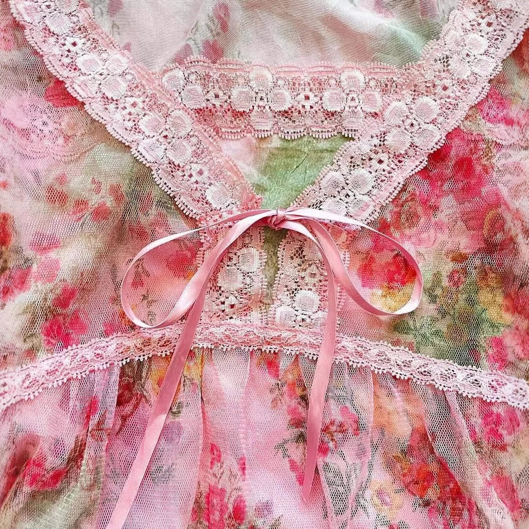 Damen florales Chiffon-Oberteil mit Spitzenakzenten EB