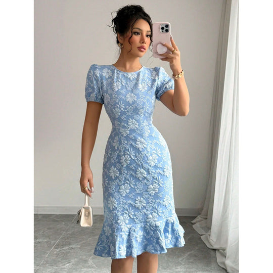 Damen Etuikleid mit floralen Stickereien EB