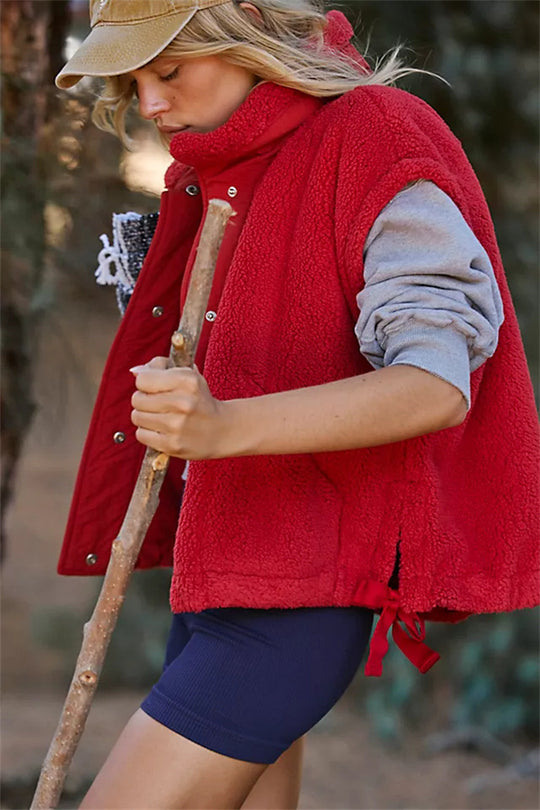 Damen Kapuzenjacke aus kuscheligen Fleece mit regulierbarem Saum EB