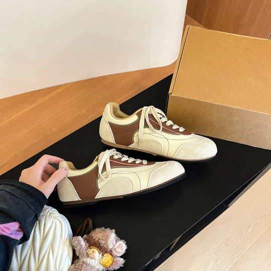 Damen Sportliche Sneakers mit modernem Design und atmungsaktiver Oberfläche EB