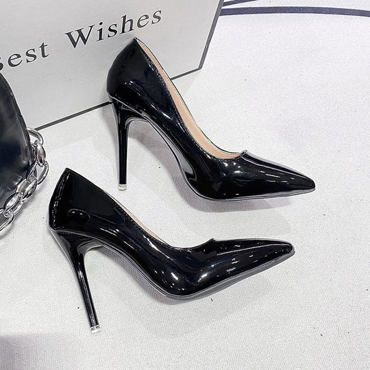 Damen Spitzen High Heels mit glänzender Oberfläche EB