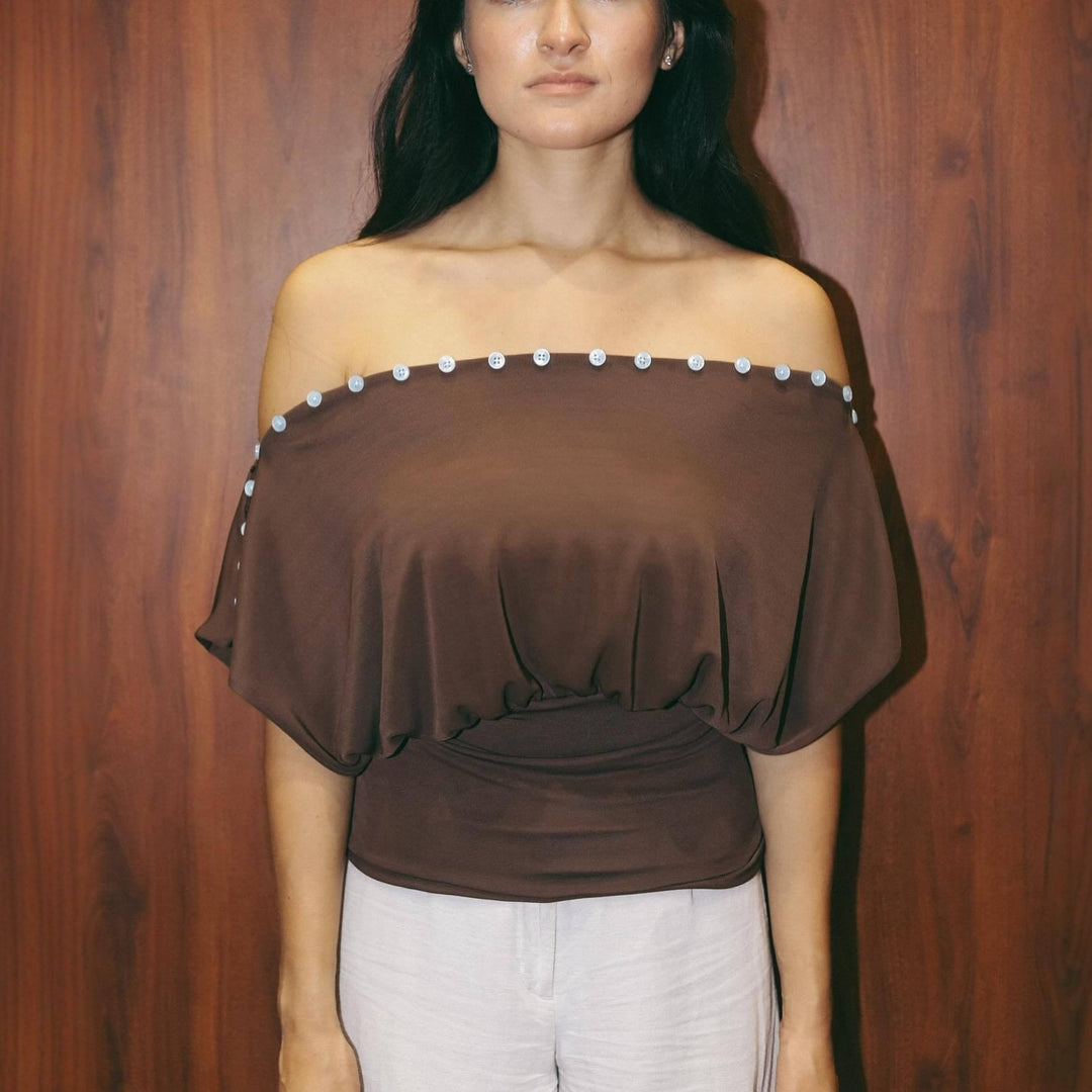 Damen Off-Shoulder Oberteil mit eleganter Knopfverzierung EB