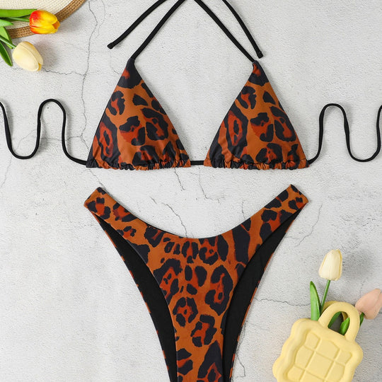 Damen Triangel-Bikini mit hochgeschnittenem Unterteil und animalischem Muster EB