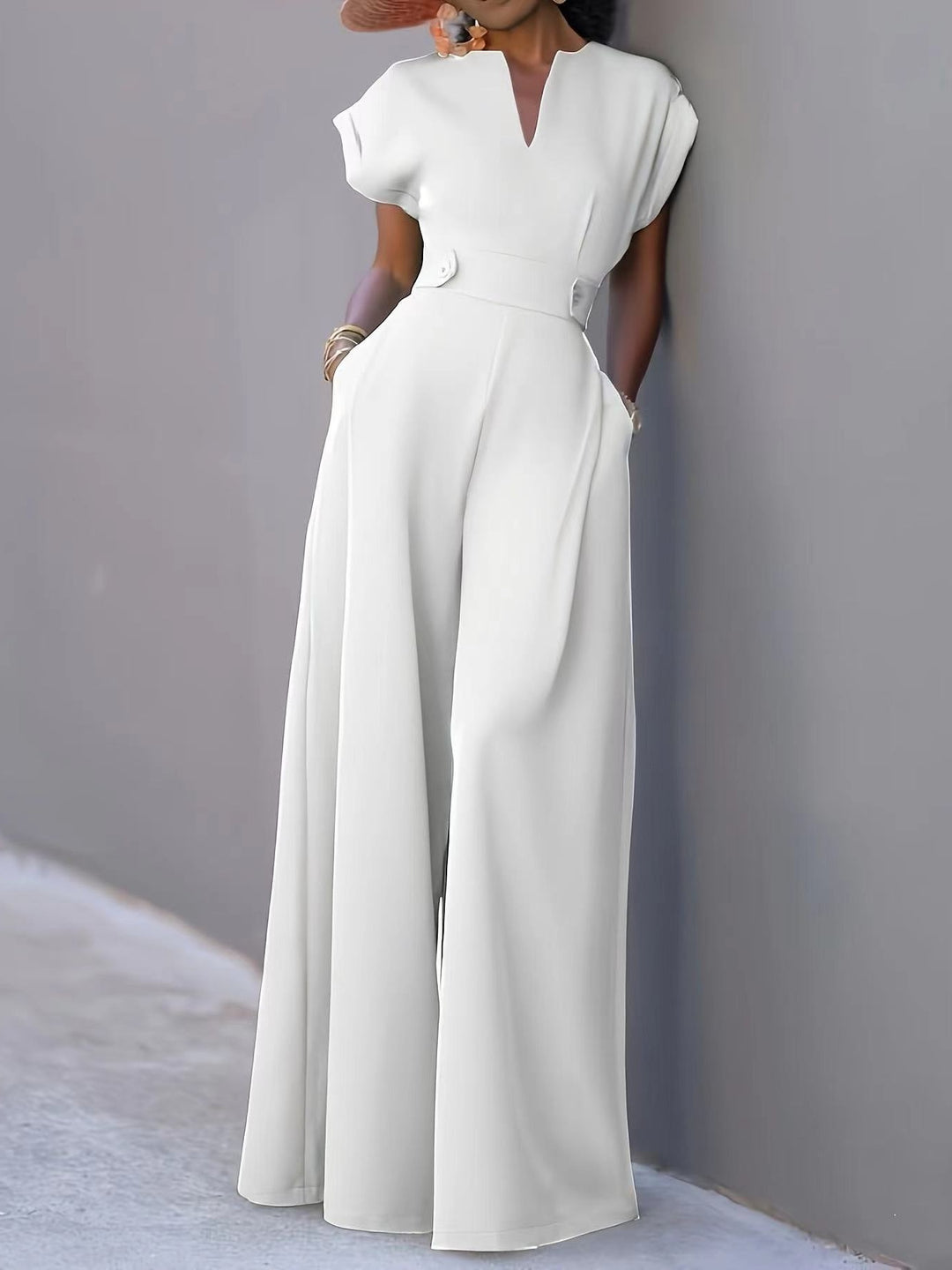 Damen eleganter Jumpsuit mit weitem Bein und praktischen Taschen EB
