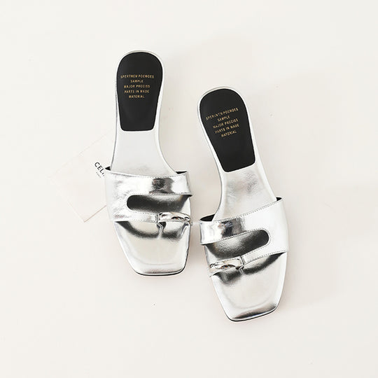 Damen modische Slides mit exklusivem Kettendetail EB