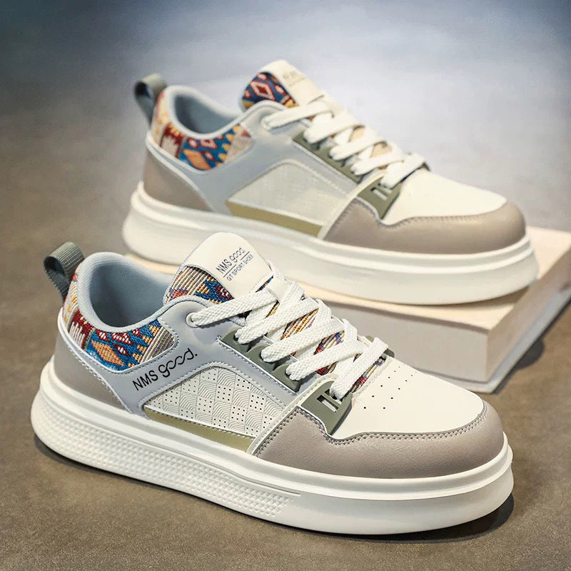 Damen Sneakers mit stilvollem ethnischen Muster und dämpfender Sohle EB